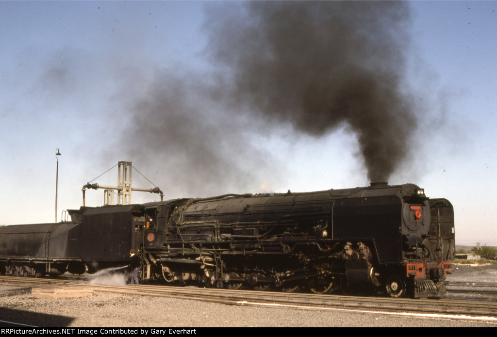 SAR 4-8-4 #3471 - South Africa Rwy